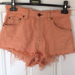 Levi’s high rise cutoff jean short